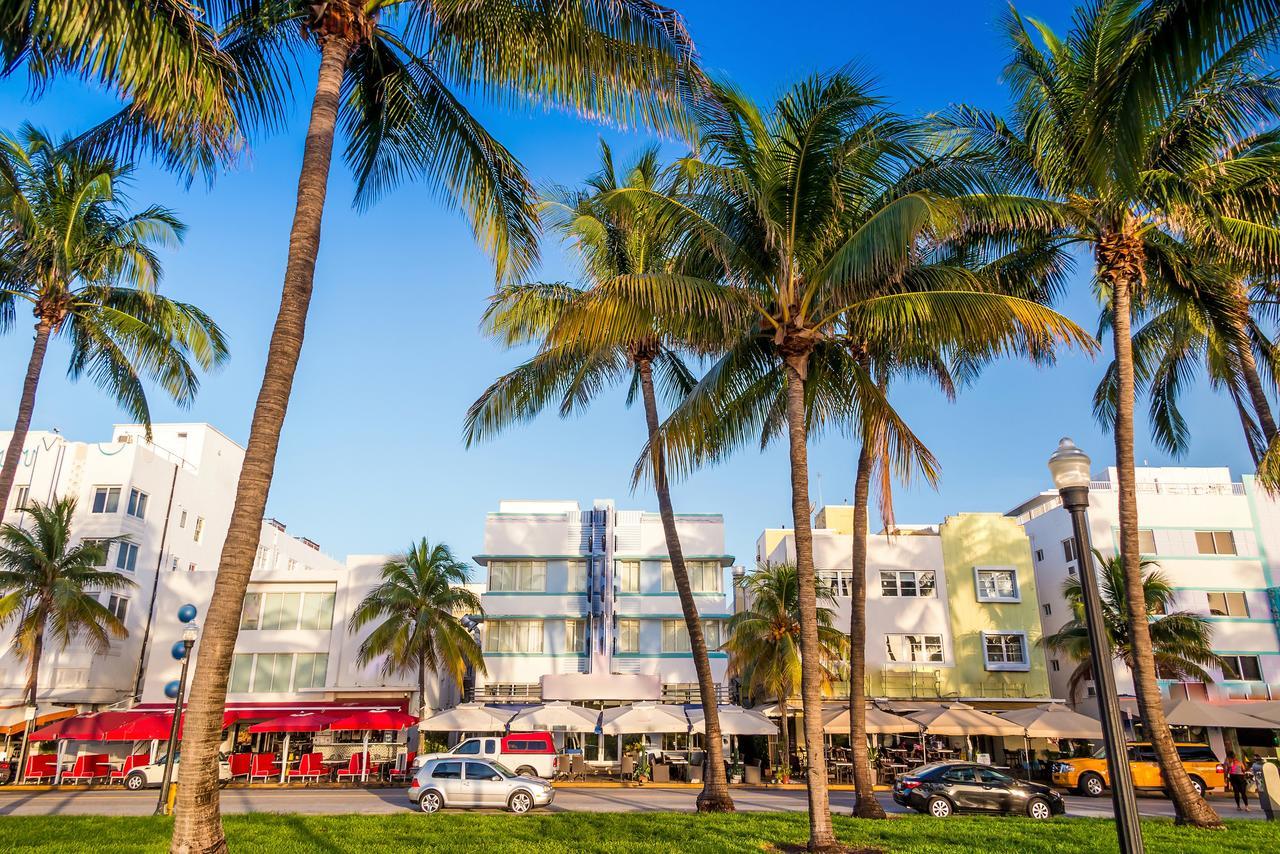 Ocean Spray Hotel Miami Beach Buitenkant foto
